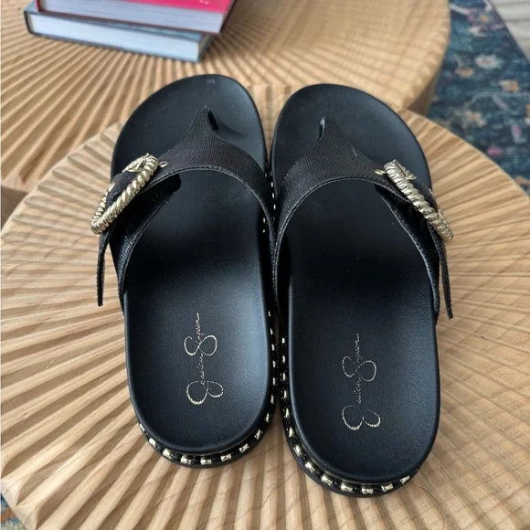 Jessica Simpson Cymmeri Stud Sandal black size 11 Gold Studs - Picture 6 of 10